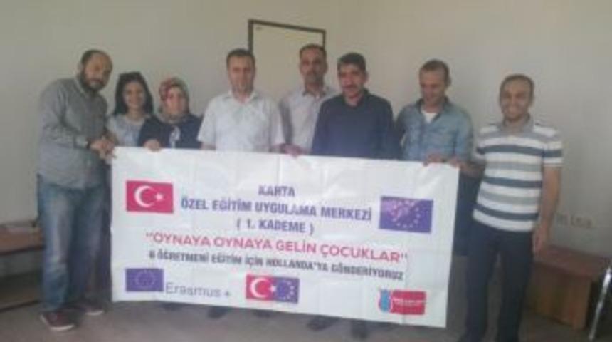 Hollanda&rsquo;yı Ziyaret Eden Eğitimcilerden Kurumlara Ziyaret