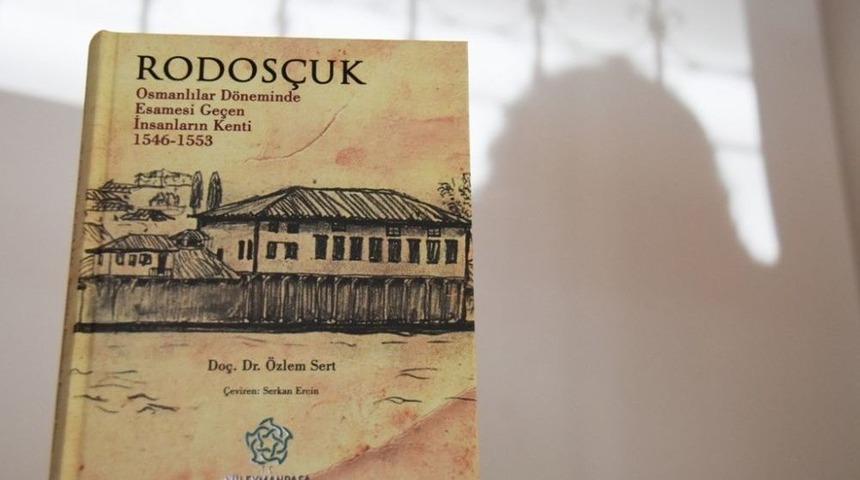 D&uuml;nya &Uuml;niversitelerinden Rodos&ccedil;uk Kitabına B&uuml;y&uuml;k İlgi