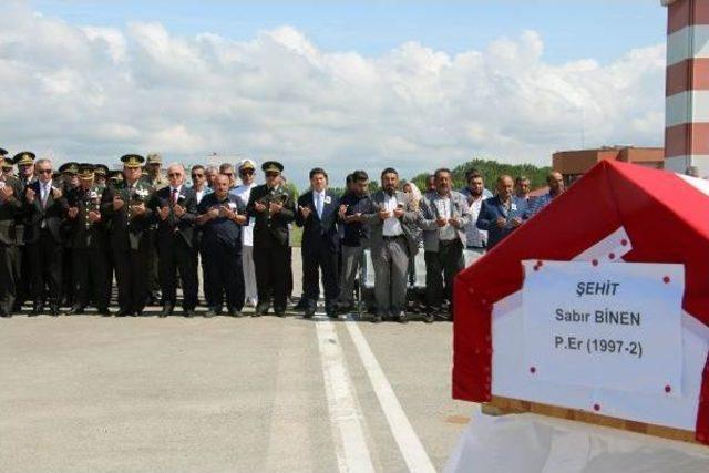 Trafik Kazasında Ağır Yaralanan Asker Şehit Oldu (2)