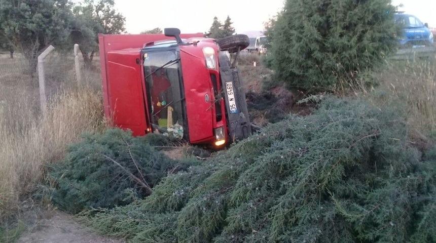 Aliağa&rsquo;da İki Ayrı Kaza: 3 Yaralı