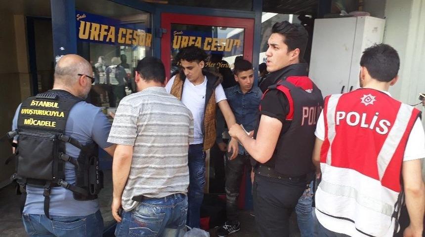 İstanbul Polisi&rsquo;nden Esenler Otogarı&rsquo;nda Hava Destekli Uygulama