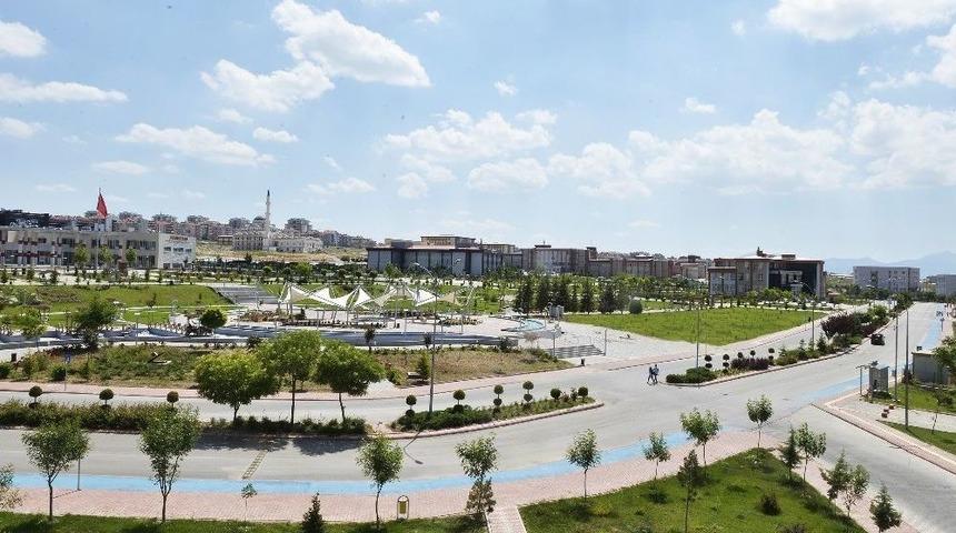 Km&uuml;&rsquo;de T&uuml;rk Halk K&uuml;lt&uuml;r&uuml; Uygulama Ve Araştırma Merkezi Kuruldu