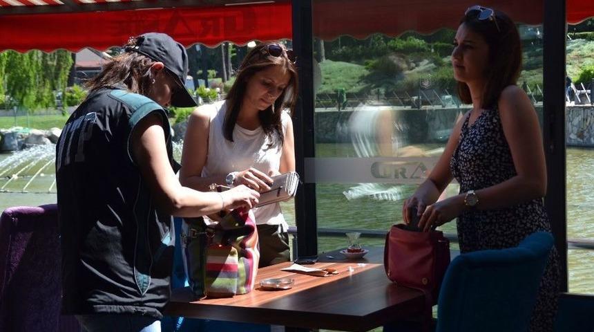 Narkotim Ekipleri Her Yerde Uyuşturucu Aradı