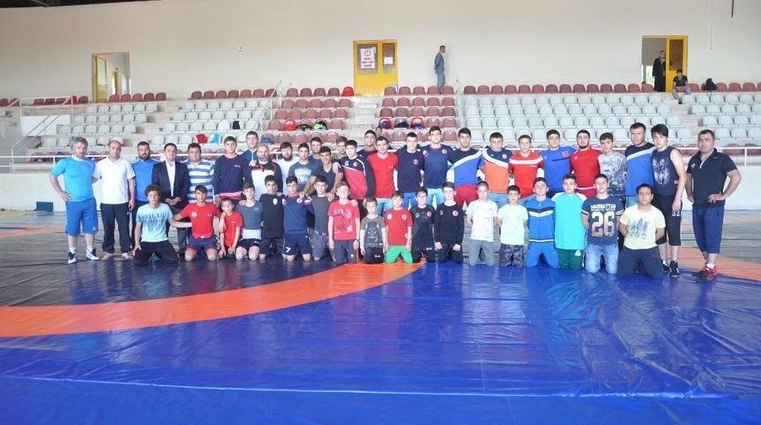 Ata Sporcuları Ata Toprağında