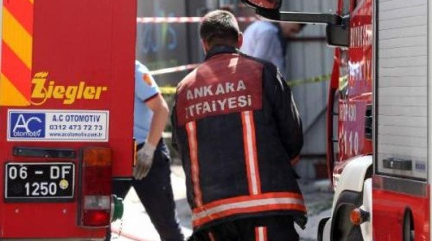 Ankara'da Işyerinde Patlama Sonrası Yangın &Ccedil;ıktı : 2 Kişi &Ouml;ld&uuml;, 4 Kişi Yaralandı (3)