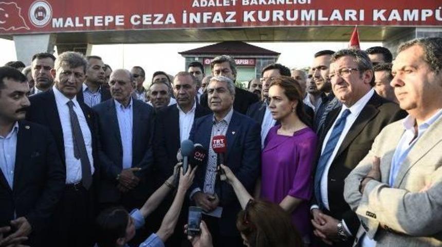 Enis Berberoğlu Cezaevinde, Chp İstanbul'dan Eylem Kararı