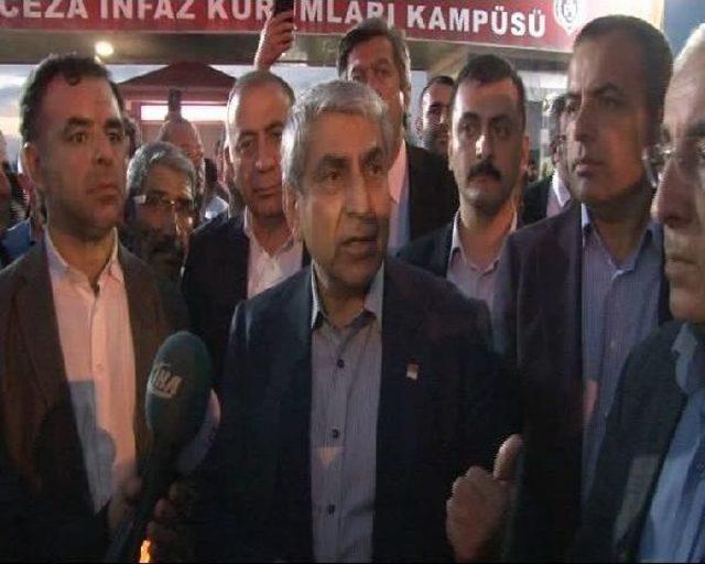 Chp'lilerden Berberoğlu'na Destek Nöbeti