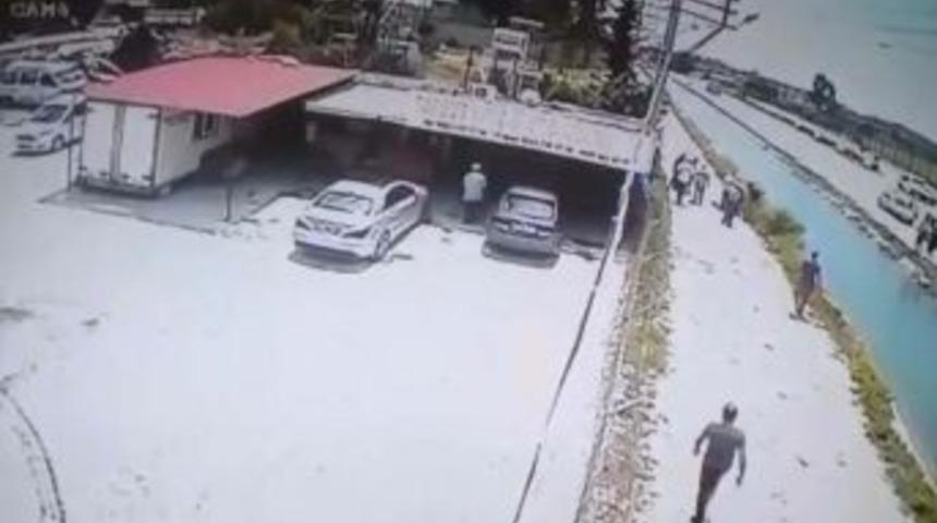 Boğulma Tehlikesi Ge&ccedil;iren Şahsı 16 Yaşındaki Gen&ccedil; Kurtardı