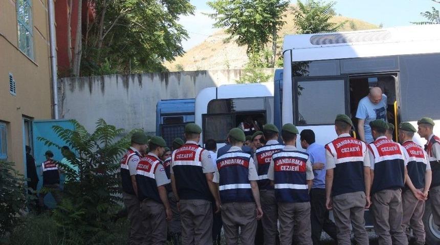 Fet&ouml;&rsquo;n&uuml;n &Uuml;niversite Yapılanması Davasında Eski Rekt&ouml;r Savunmasını Yaptı