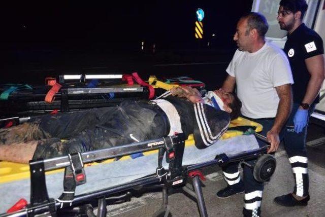 Kamyon Ile Çarpışan Motosikletteki 2 Kişi Öldü, 1 Kişi Yaralandı 3