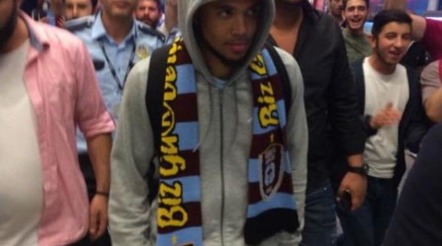 Theo Bogonda İstanbul'da