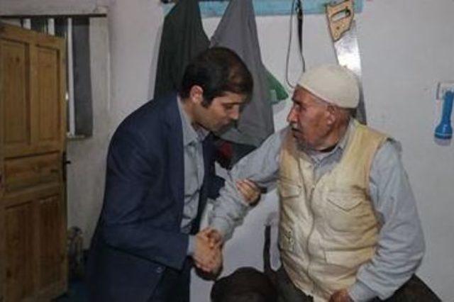 Kaymakam Erat, İftar Programında Yardımcı Ailesinin Konuğu Oldu 1