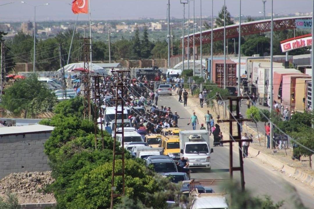 (&ouml;zel Haber) Suriyeliler Akın Akın &Uuml;lkelerine Gidiyor