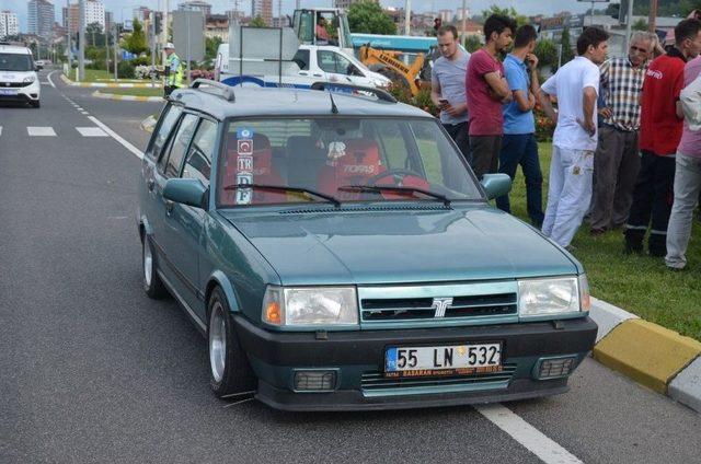 Öğretmenleri Taşıyan Minibüs Kaza Yaptı: 4 Yaralı