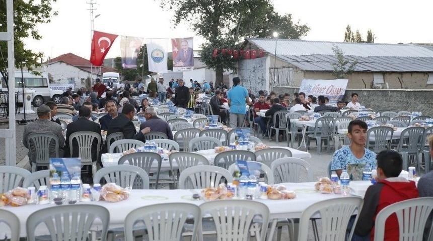 Başkan Duruay, Bezirhaneli Vatandaşlar İle İftarda Buluştu