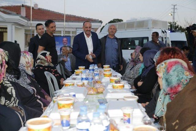 Başkan Duruay, Bezirhaneli Vatandaşlar İle İftarda Buluştu 3