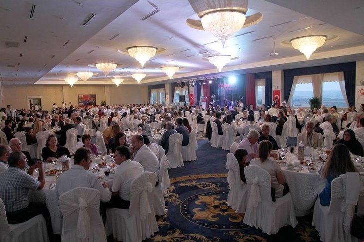 Şehit Aileleri Ve Gaziler İftarda Bir Araya Geldi G2