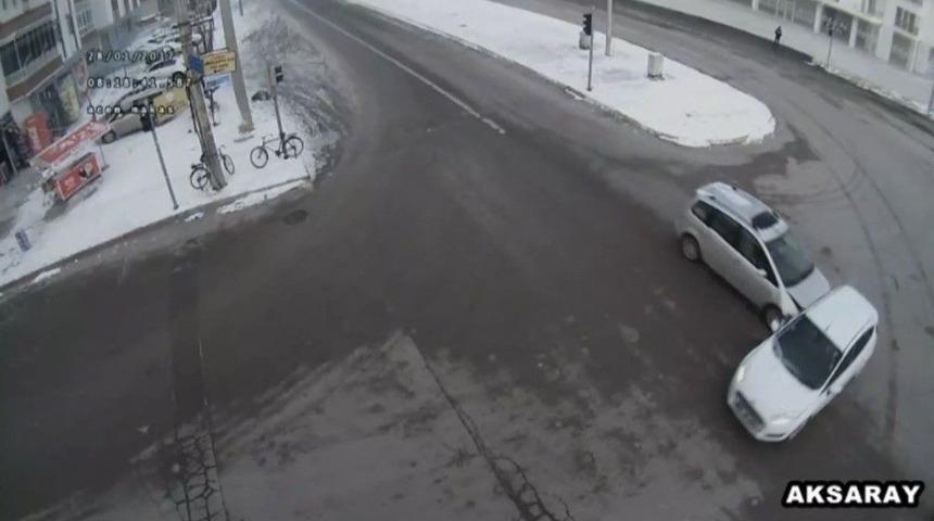 Aksaray&rsquo;da Kazalar Mobese Kameralarına Yansıdı