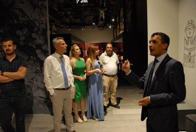 Turizmciler Adana Müze Kompleksi’ni Gezdi 3