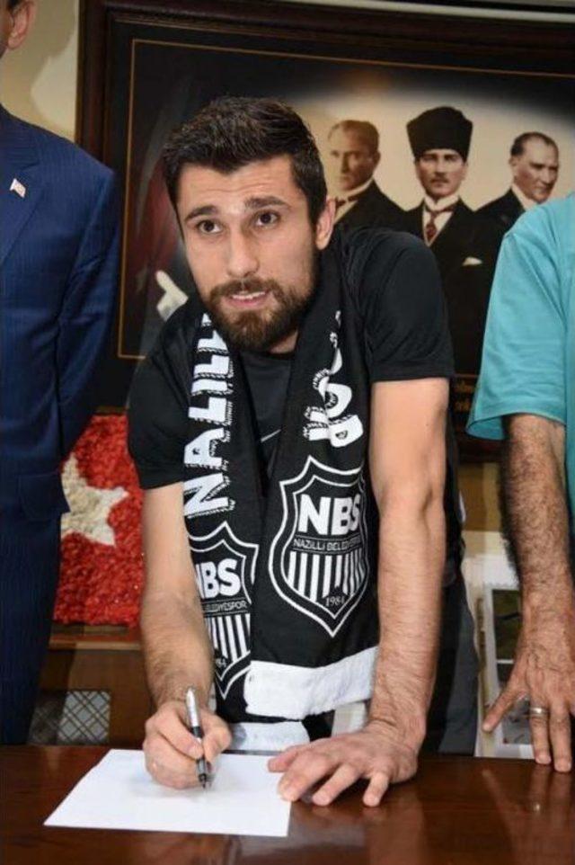 Nazilli Belediyespor'da Emre Balak Imzaladı, Ali Akburç Ayrıldı