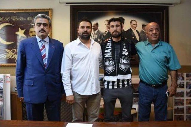 Nazilli Belediyespor'da Emre Balak Imzaladı, Ali Akburç Ayrıldı