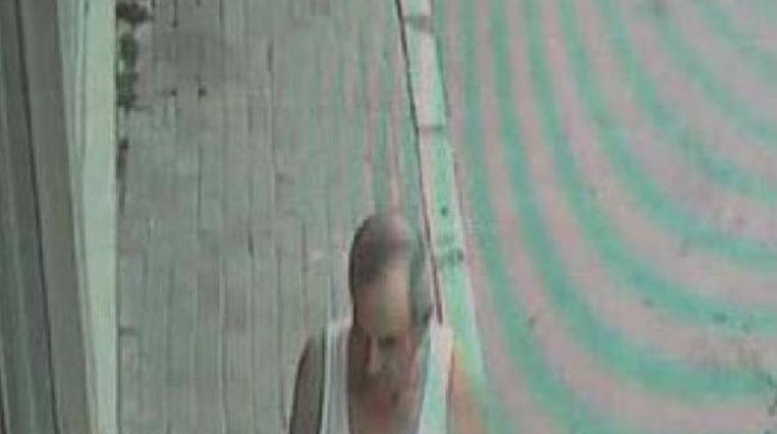 15 Yıldır Birlikte Yaşadığı Kadını &Ouml;ld&uuml;rd&uuml;