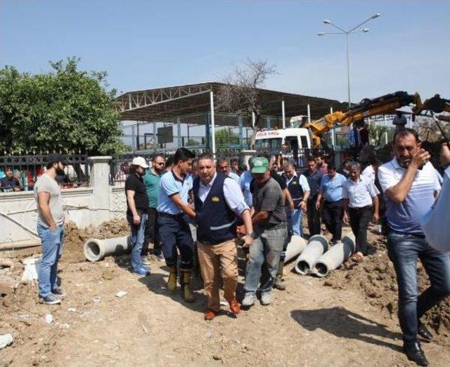 Mersin'de 2 Işçi Göçük Altında Kaldı