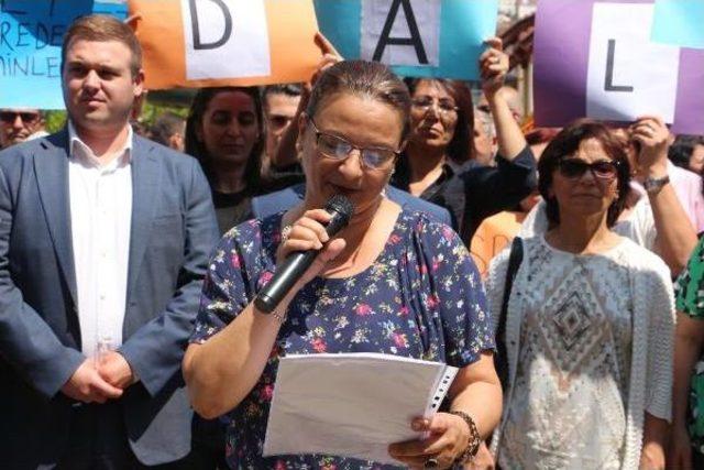 Kocaeli de Chp, Berberoğlu nun Tutuklanmasını Protesto Etti 2