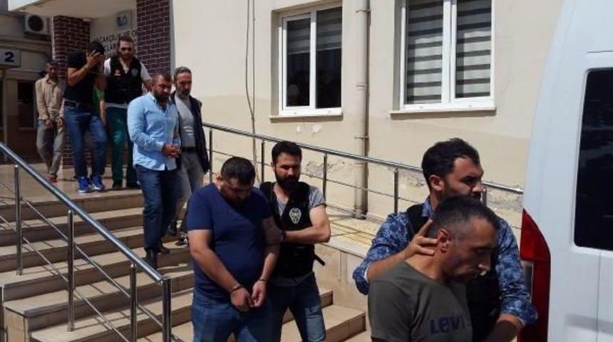 Bursa'da Uyuşturucu Operasyonu: 8 G&ouml;zaltı