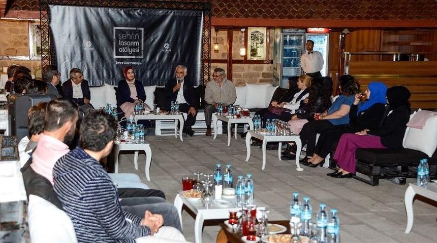 Prof. Dr. Arabacı: &ldquo;insan Unsurunun Yetiştirilmesi Şart&rdquo;