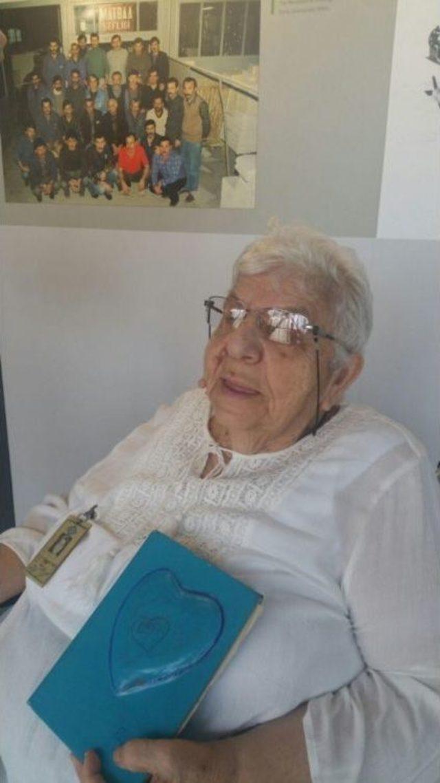 Seka Emeklisi Sebahat Nine&rsquo;den Kağıt M&uuml;zesine Ziyaret 1