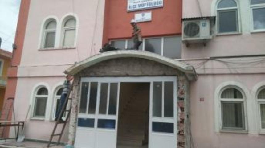 Hisarcık İl&ccedil;e M&uuml;ft&uuml;l&uuml;ğ&uuml;nde Bakım Onarım &Ccedil;alışması