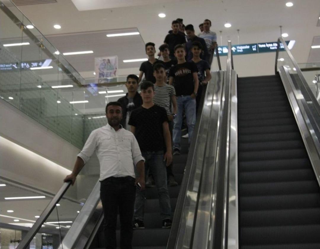 Kato Dağı Eteklerinden Gelen &Ouml;ğrenciler Futbol Elemeleri İ&ccedil;in Kıyasıya M&uuml;cadele Etti