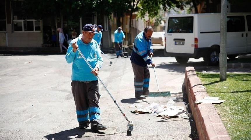 Şehitkamil&rsquo;in Hızır Ekibi Bayram Temizliğine Başladı