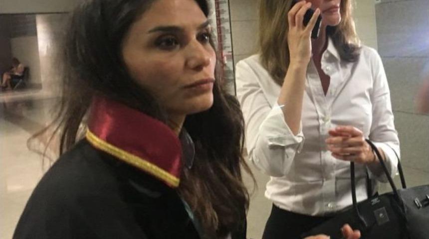 Demet Şener Boşanma Davası İ&ccedil;in Yine Adliyede