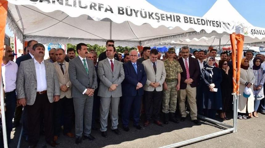 Suriye&rsquo;ye 10 Tır Un Yardımı G&ouml;nderildi