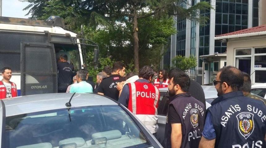 Nakliyecilik Bahanesiyle Dolandırıcılık Yapan Şebeke &Ccedil;&ouml;kertildi