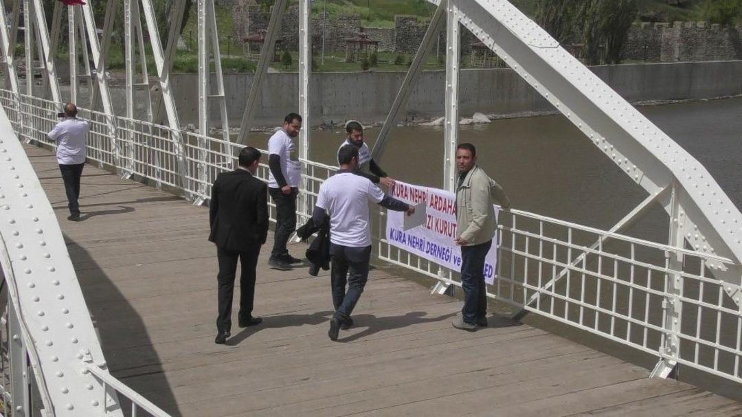 Kura Nehri, &Ccedil;oruh&rsquo;a Mı Akacak?