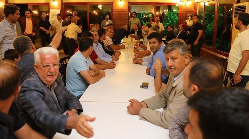 Başkan Çiftçi Bozova Esnafıyla Bir Araya Geldi