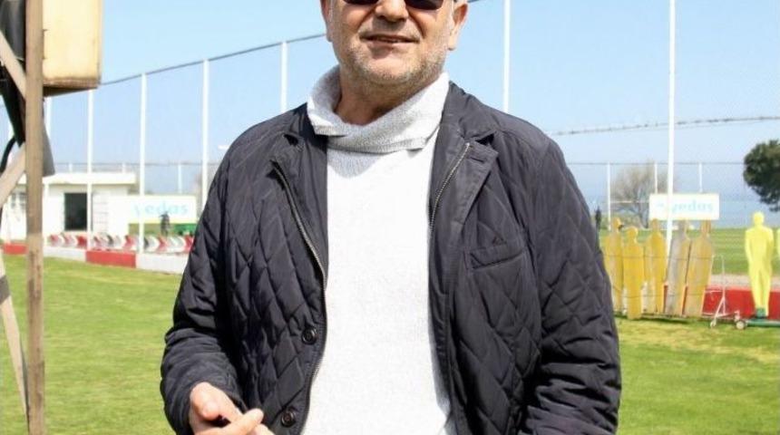 Samsunspor&rsquo;da 3 Futbolcu Yarın İmzalıyor