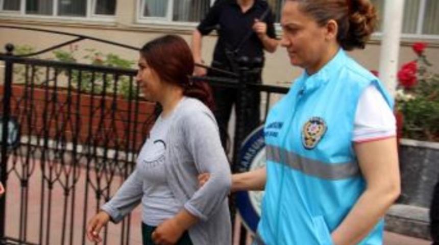 Samsun'da 4 Evden Hırsızlık Ş&uuml;phelisi Kadın Yakalandı