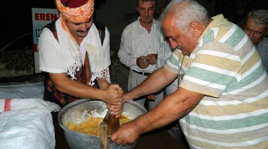 Bodrum&rsquo;da Kar Şerbetine Yoğun İlgi