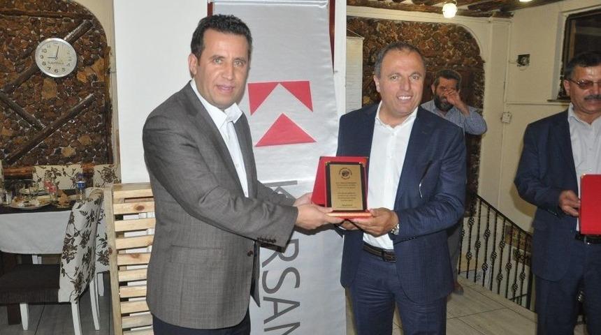 Dolmuş Şof&ouml;rleri İftar Yemeğinde Buluştu