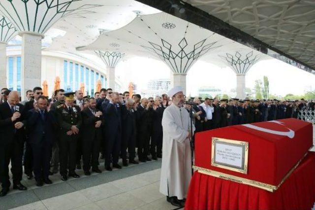 Şehit Uzman Çavuş Abdullah Büyüksoy Ankara'da Son Yolculuğuna Uğurlandı