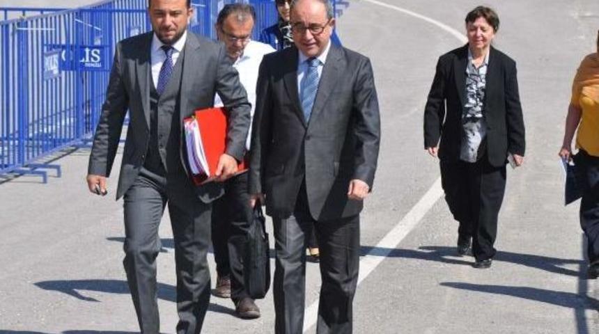 Eski Rekt&ouml;r Bağcı'ya Tutuklanan Avukat Sorusu