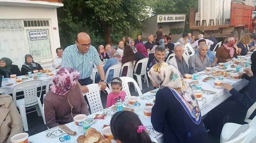 Havuzder K&ouml;y&uuml;nde İftar Coşkusu