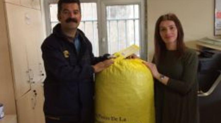 &Ccedil;ıldır Ptt Personelinden Mavi Destek