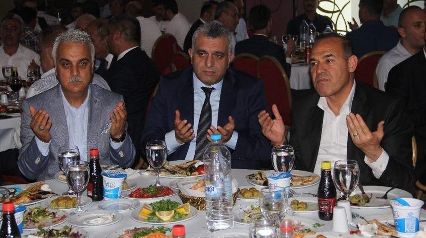 Mhp Adana İl Başkanlığından İftar