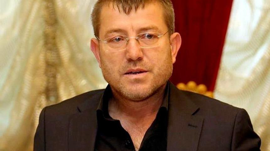 Aky&uuml;z&rsquo;den "market" Eleştirisi