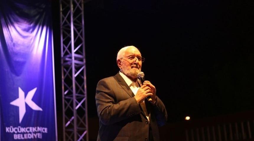 Necmettin Nursa&ccedil;an K&uuml;&ccedil;&uuml;k&ccedil;ekmece&rsquo;de Ramazan Sohbetleri&rsquo;ne Konuk Oldu